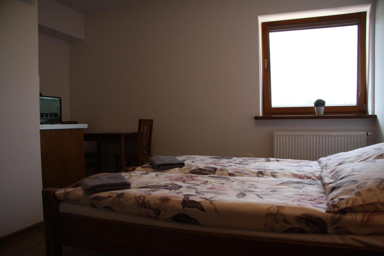 Mietusia Przystan - Wynajem Pokoi Hotel Ciche  Buitenkant foto