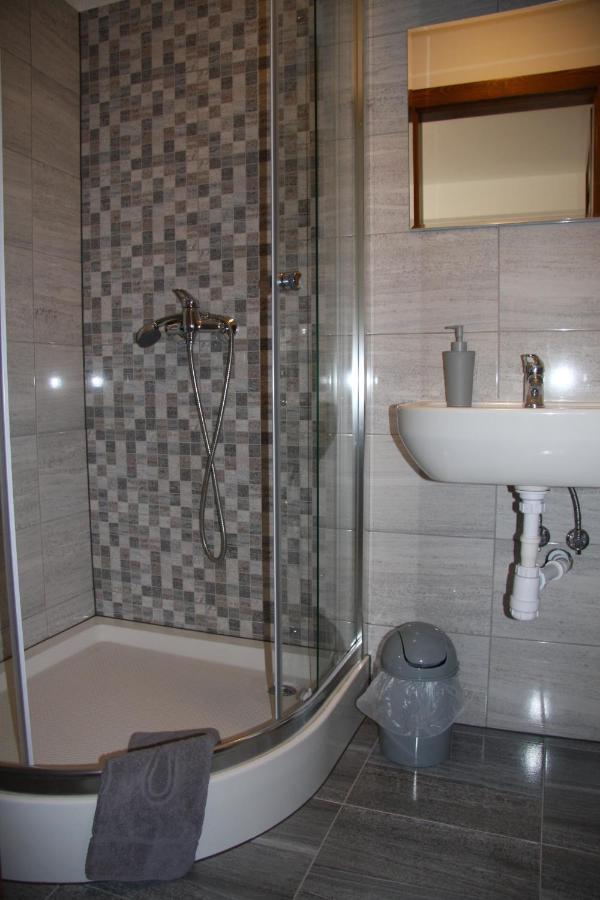 Mietusia Przystan - Wynajem Pokoi Hotel Ciche  Buitenkant foto