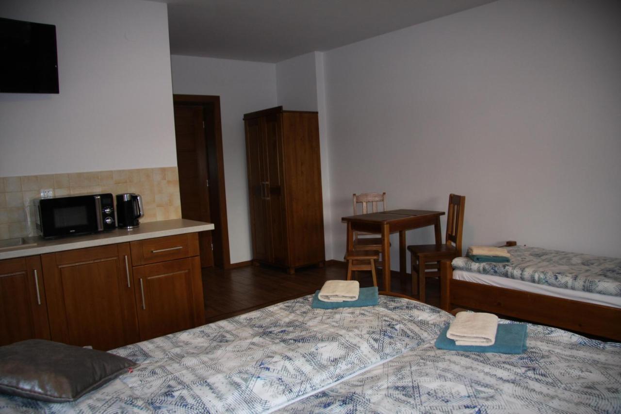 Mietusia Przystan - Wynajem Pokoi Hotel Ciche  Buitenkant foto