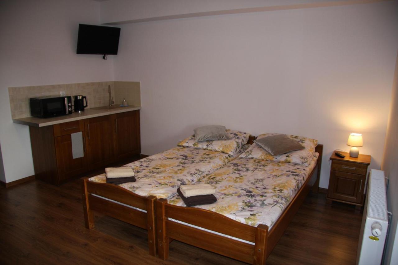 Mietusia Przystan - Wynajem Pokoi Hotel Ciche  Buitenkant foto